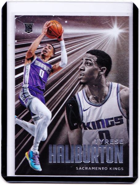 2020-21 Panini Chronicles #204  Essentials - Tyrese Haliburton