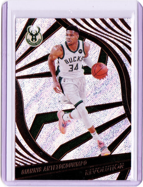 2021-22 Panini Revolution #4 Giannis Antetokounmpo