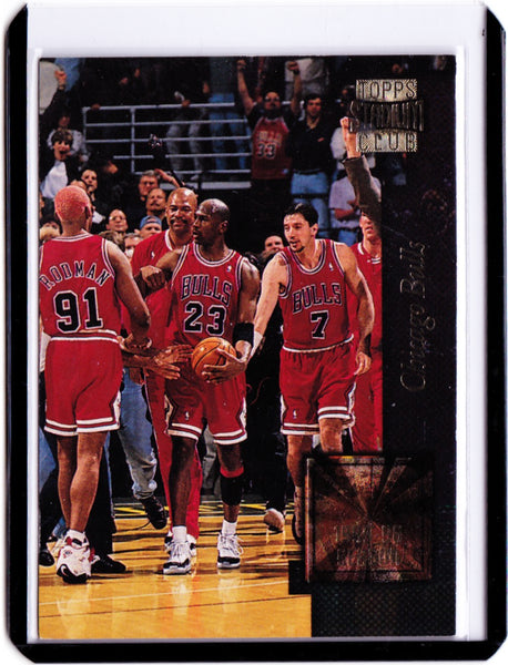1996-97 Topps Stadium Club - Golden Moments #GM 3 Chicago Bulls Team, Michael Jordan, Dennis Rodman, Toni Kukoc