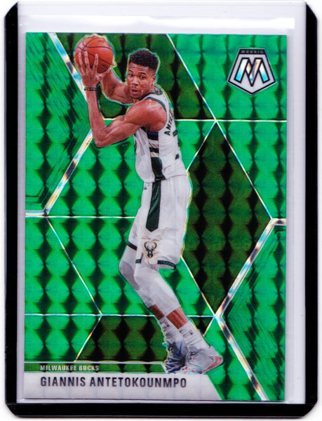 2019-20 Panini Mosaic - Green Prizm #75 Giannis Antetokounmpo