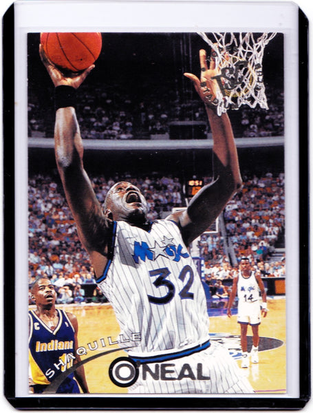 1994-95 Topps Stadium Club #32 Shaquille O'Neal