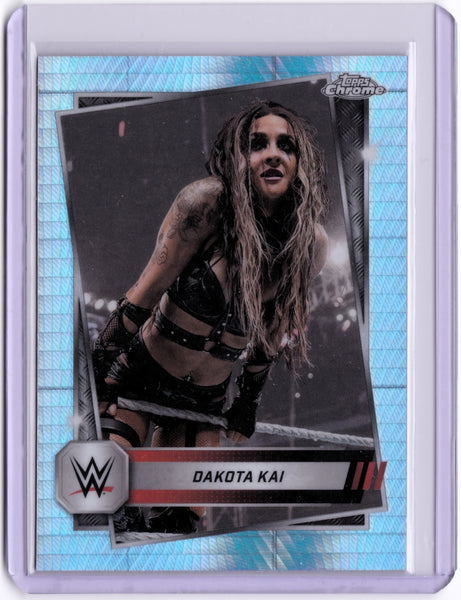 2025 Topps Chrome WWE - Prism Refractor #58 Dakota Kai