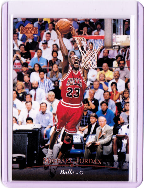 1995-96 Upper Deck #23 - Michael Jordan (Bulls on Front)