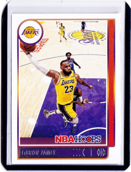 2021-22 Panini NBA Hoops #136 LeBron James