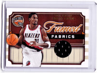 2009-10 Panini Basketball Hall of Fame - Famed Fabrics #22 - Scottie Pippen /599