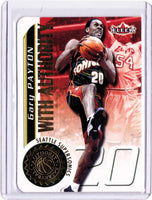 2000-01 Fleer Authority - With Authority - 999 #17 WA Gary Payton /999